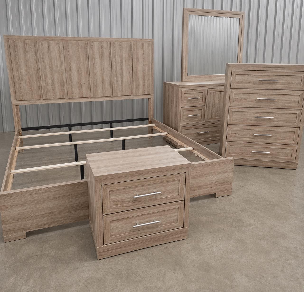 Lifestyle - King Bedroom Set